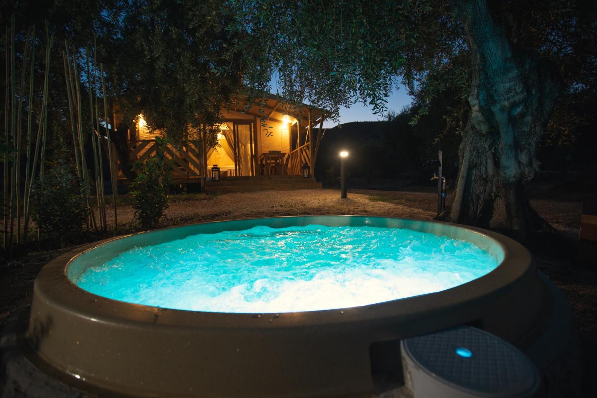 Отель Le Lenze Don Mimi Glamping Маттината Экстерьер фото