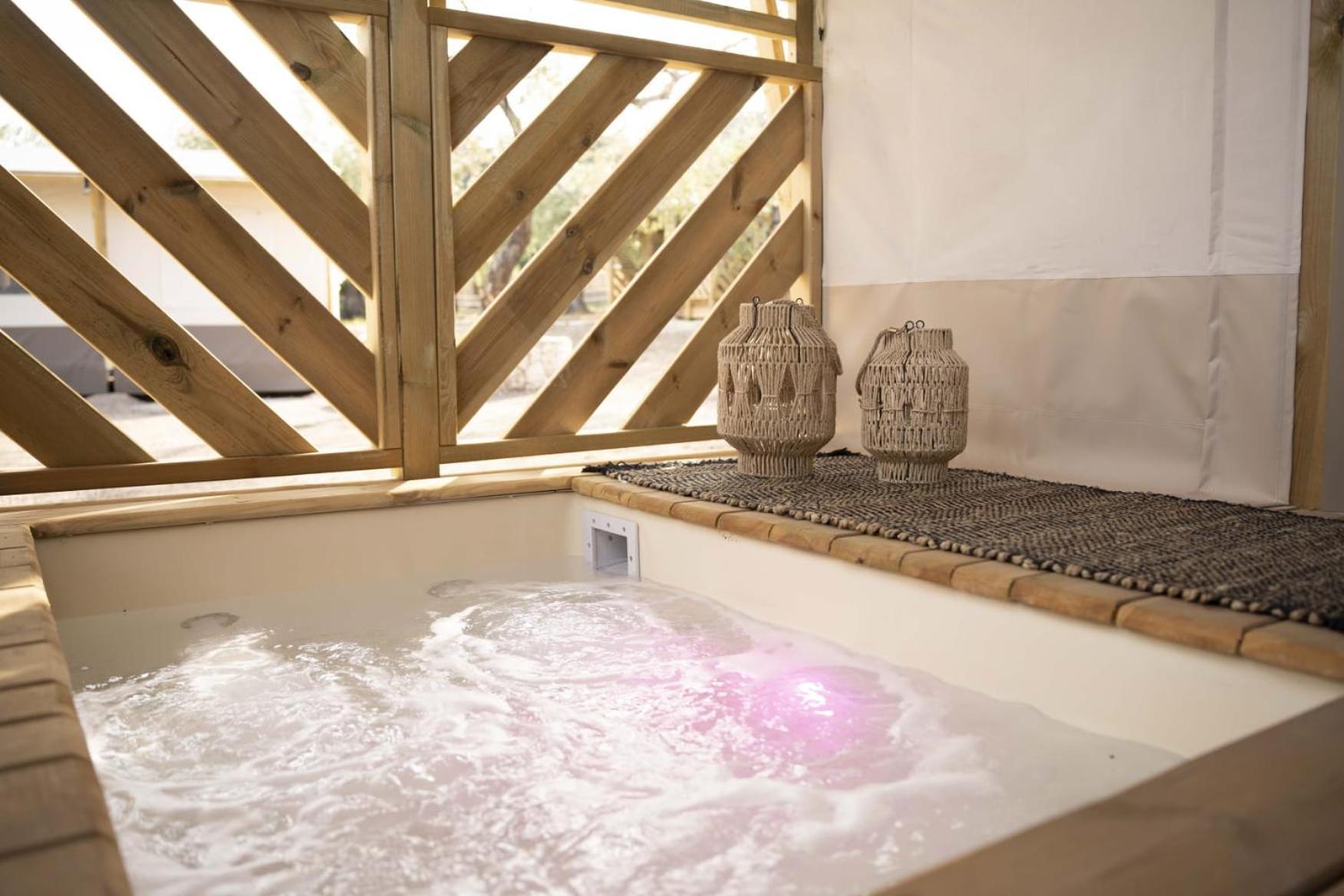 Отель Le Lenze Don Mimi Glamping Маттината Экстерьер фото