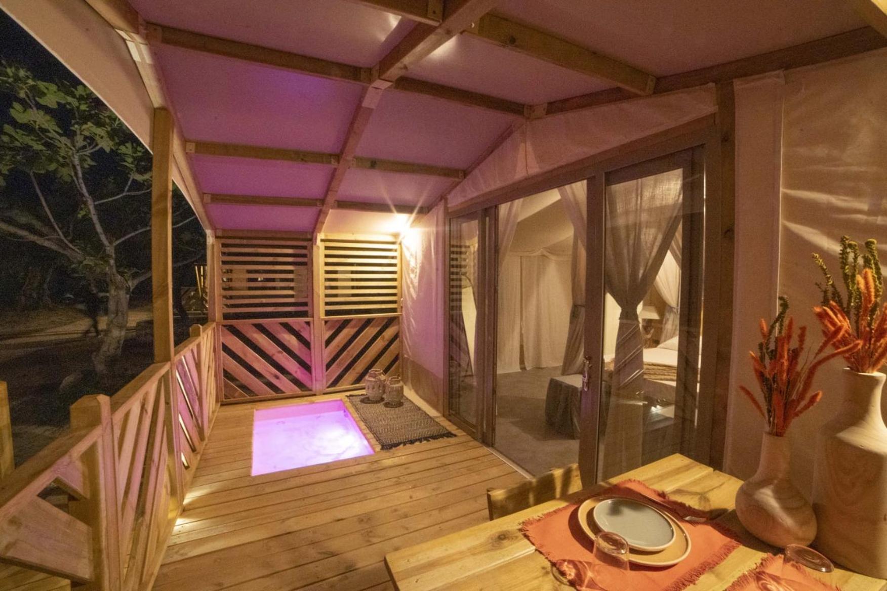 Отель Le Lenze Don Mimi Glamping Маттината Экстерьер фото